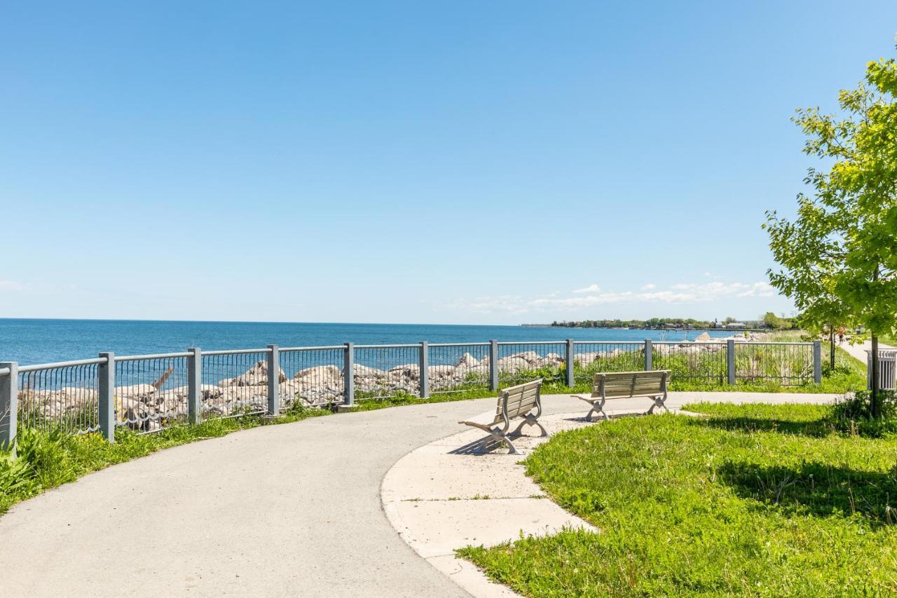 Modern Hamilton Homes Lake Ontario Shore By Globalstay Esterno foto
