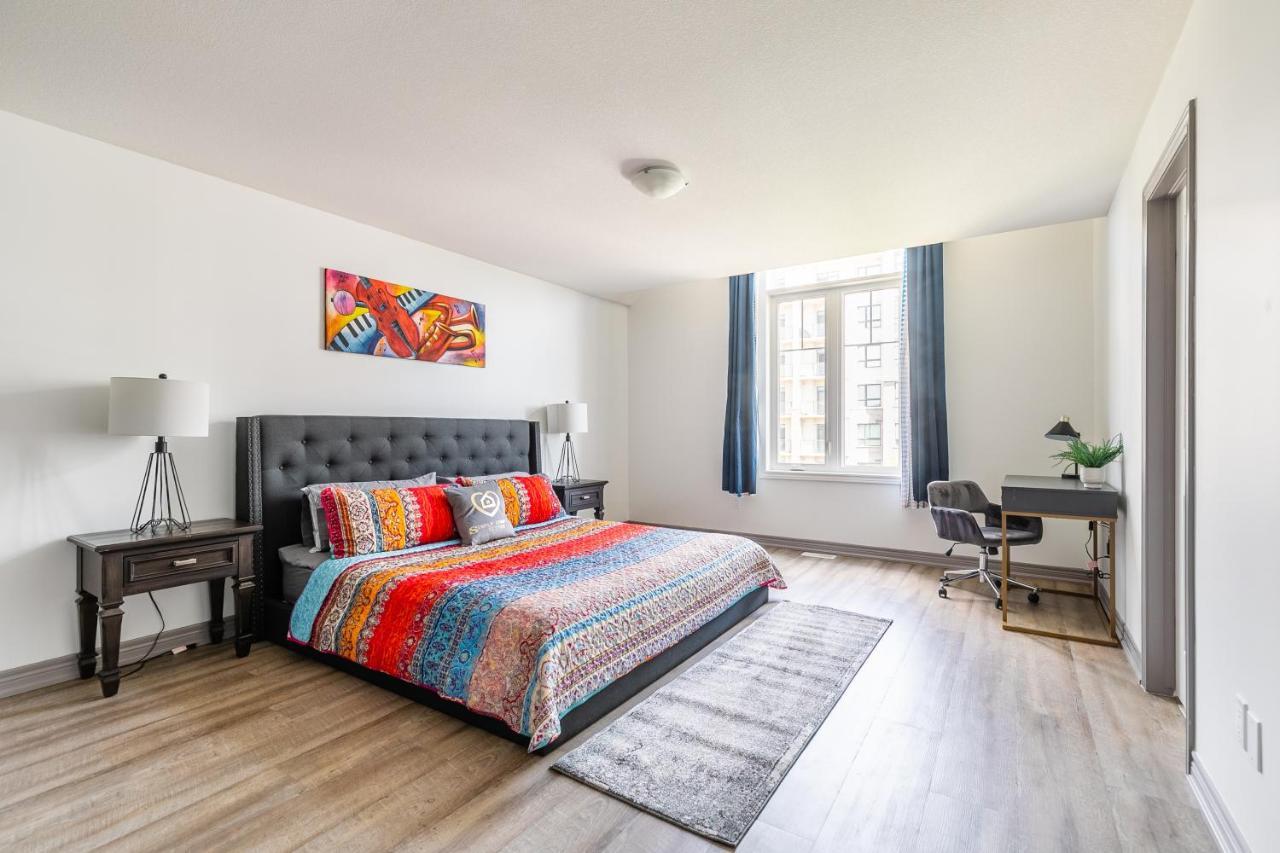 Modern Hamilton Homes Lake Ontario Shore By Globalstay Esterno foto